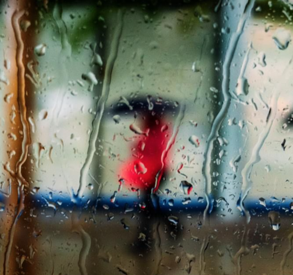 O Vermelho na Fotografia: Uma Expressão de Emoção e Intensidade 3 Captura de Tela 2025 04 27 as 22.47.04